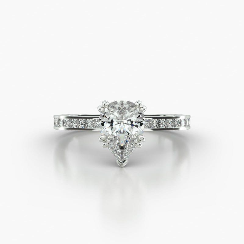 PEAR CHANNEL VINTAGE BASKET - A