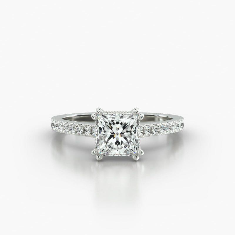 PRINCESS OR CUSHION CATHEDRAL VINTAGE BASKET - A